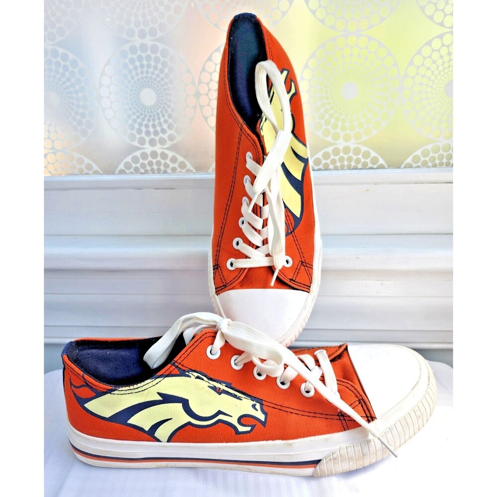 Denver Broncos FOCO Men’s 8 Low Top Canvas Sneakers NFL Fan Shoes Converse Style